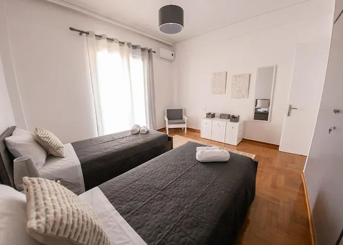 The Waves Appartement Monodhéndrion